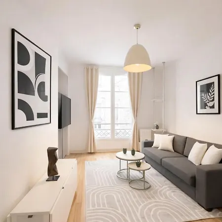 Champs-elysees Stunning Family Flat Appartement *