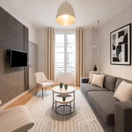 Champs-elysees Stunning Family Flat Appartement *