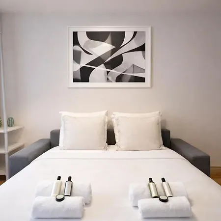 Champs-elysees Stunning Family Flat Appartement *