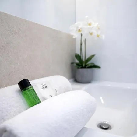 Champs-elysees Stunning Family Flat *