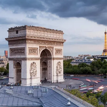 Champs-elysees Stunning Family Flat Appartement *